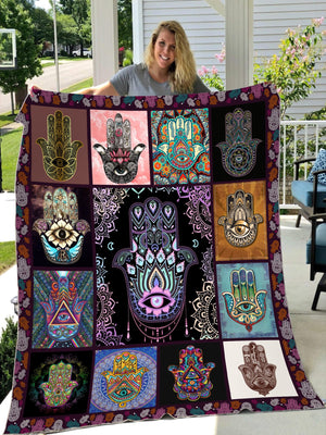 Hamsa Soft and Warm Blanket