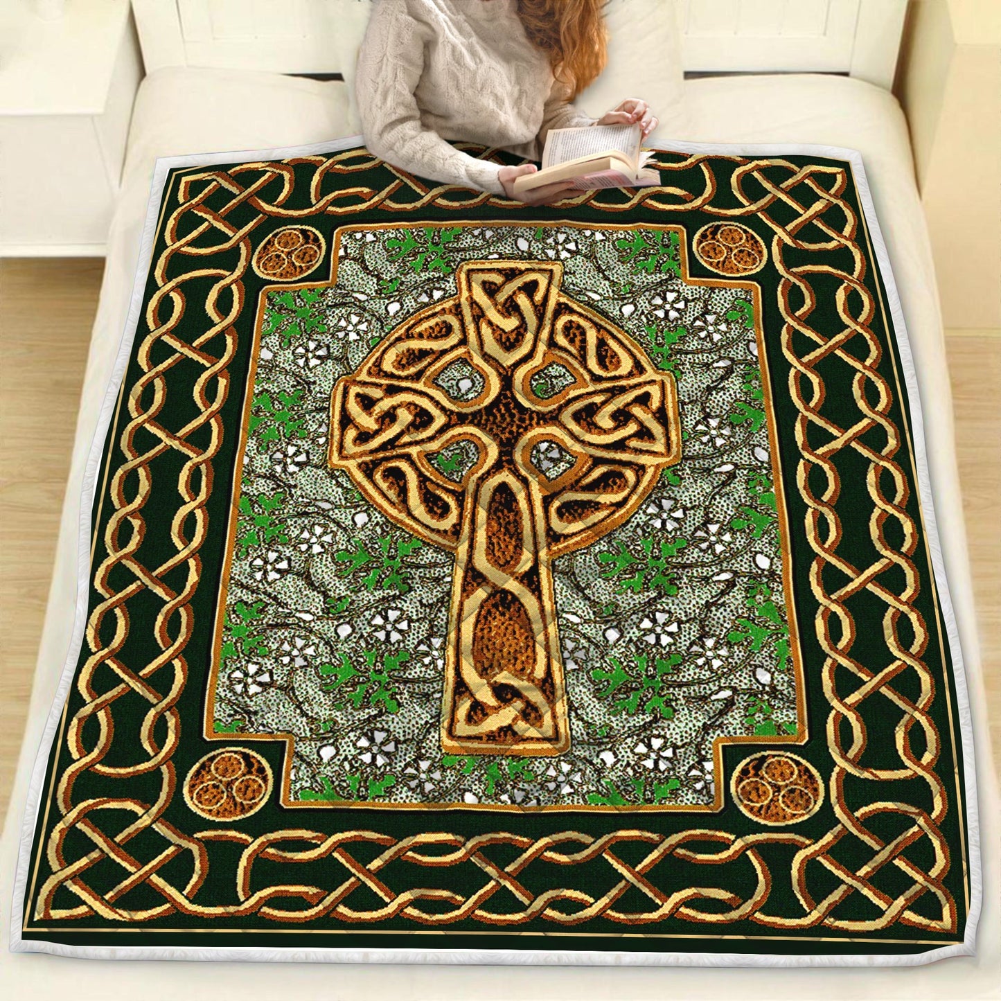 Celtic Compass 3D All Over Printed Quilt