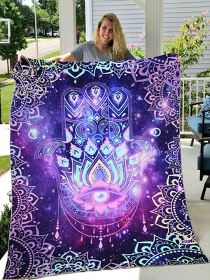 Hamsa Soft and Warm Blanket