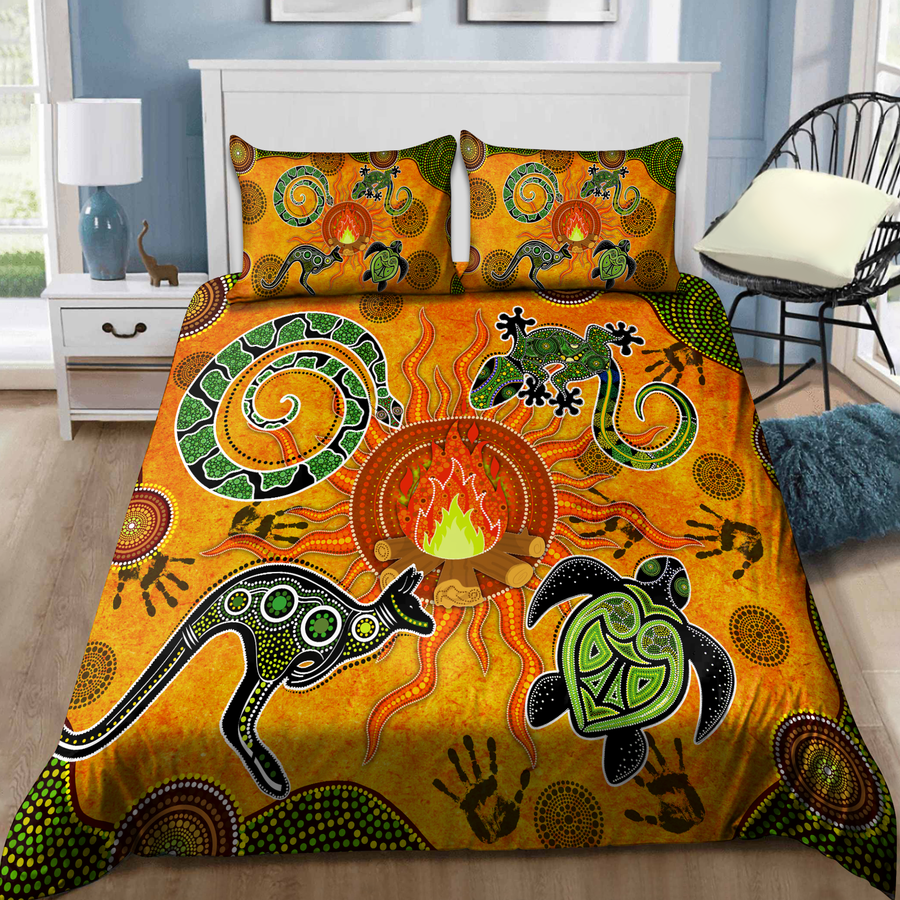 Aboriginal Dancing around the campfire Stories Green Bedding set