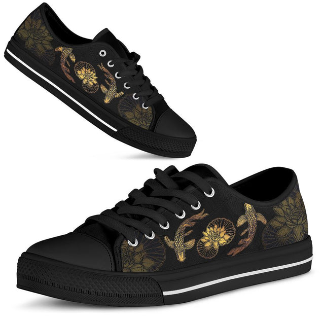 JAPANESE KOI FISH AND LOTUS LOW TOP SHOES 22022106.CXT