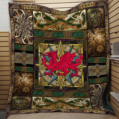 Celtic Compass 3D All Over Printed Quilt