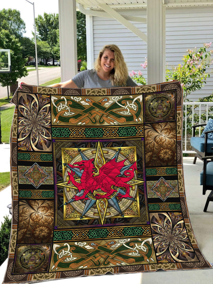 Celtic Compass 3D All Over Printed Quilt