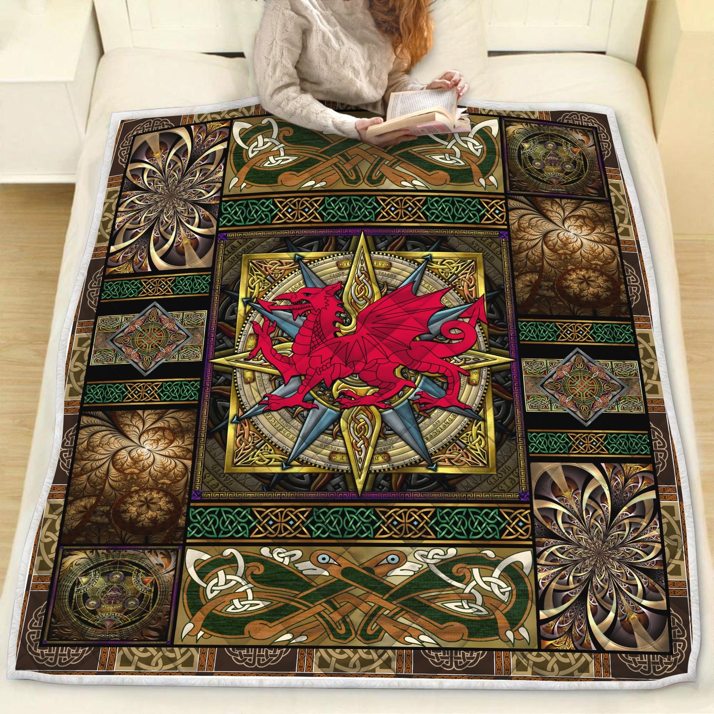 Celtic Compass 3D All Over Printed Quilt