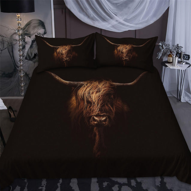 Scottish Highland Cow Portrait Bedding Set