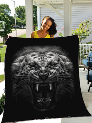 Potrait: White Tiger Quilt