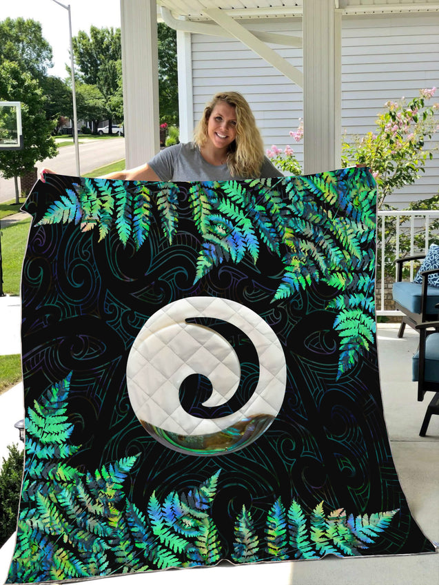 Koru Spiral Silver Fern Maori Paua Shell Quilt