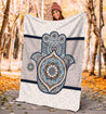 Hamsa Soft and Warm Blanket