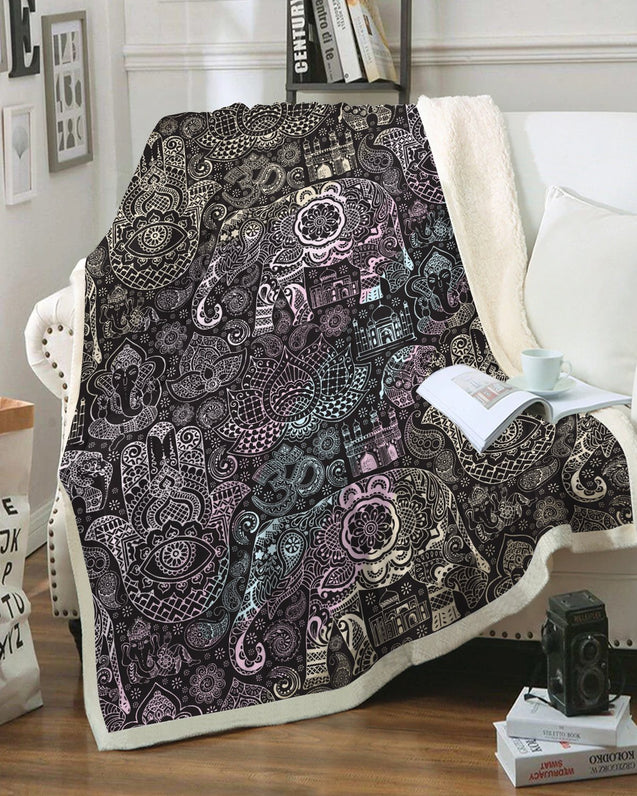 Hamsa Soft and Warm Blanket